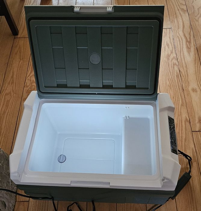 Lodówka turystyczna kompresorowa do samochodu 25l