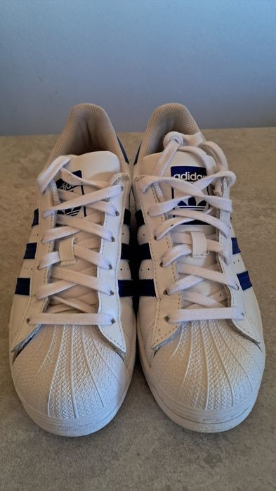 Adidas Superstar