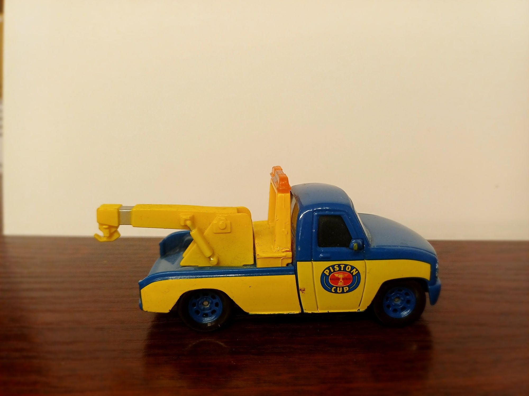 Autko "Paker" Auta pixar mattel model