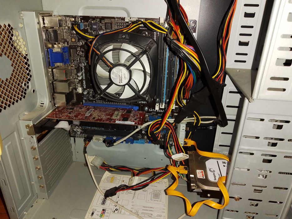 Системный блок с монитором AMD A8-5500 4-х ядерный 8ОЗУ 1Тб