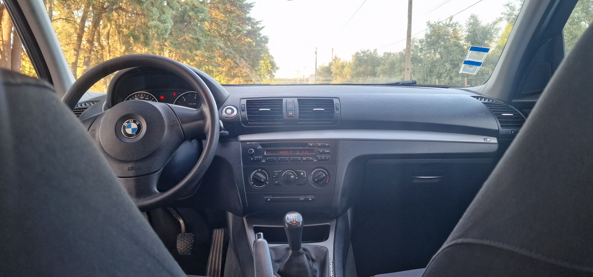 Bmw 118d  143cv..