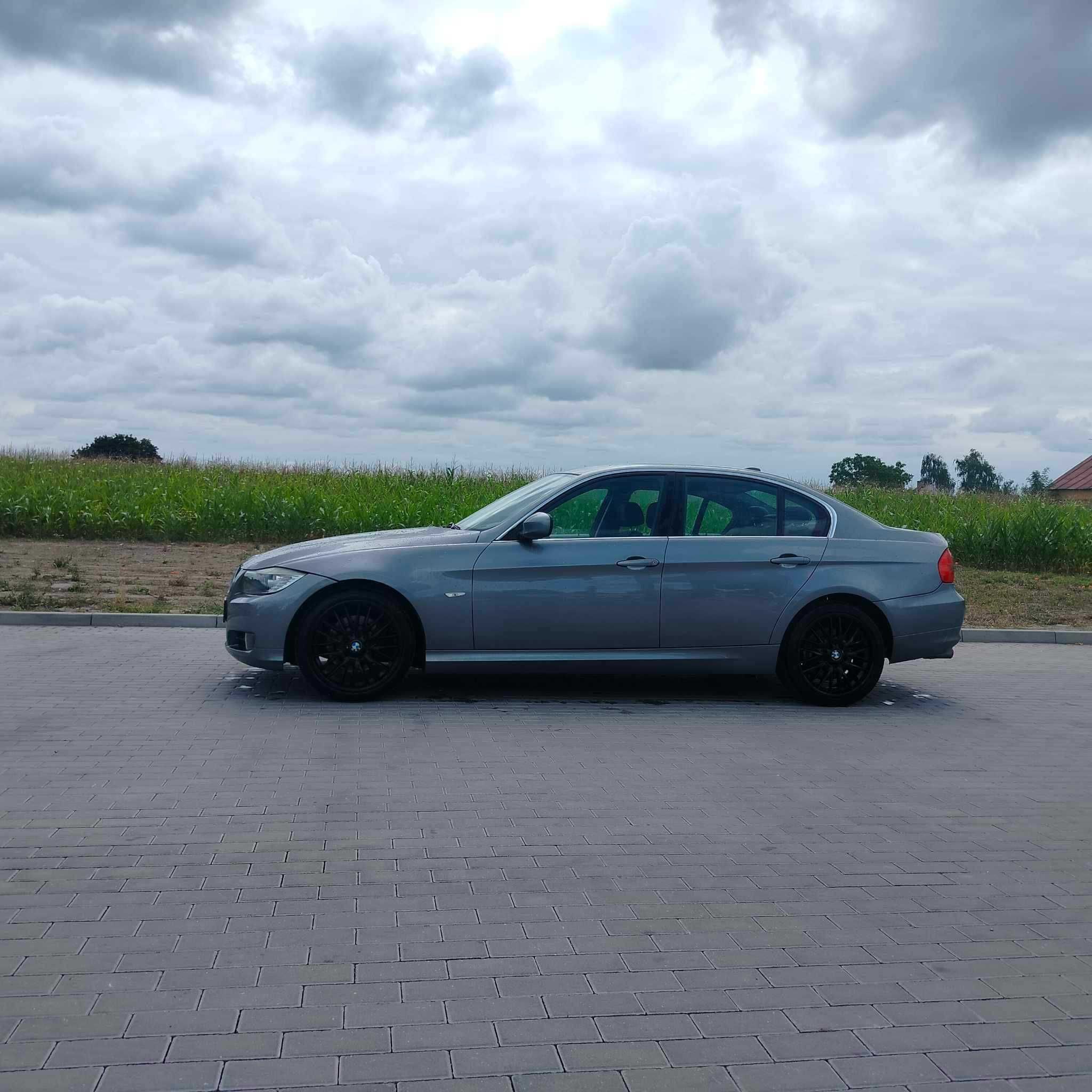 BMW E90 2.0 d automat