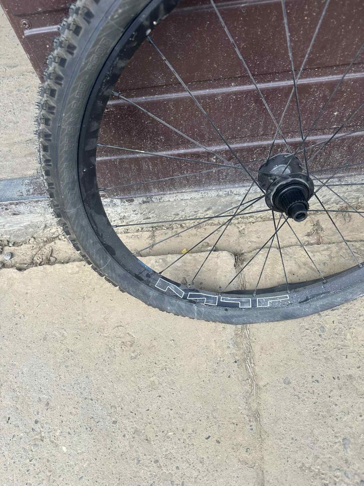 Kola 27.5 mt600 stan jak nowy