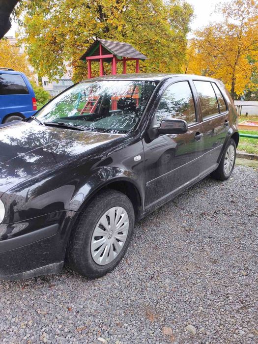 Фольксваген гольф 4 2001р