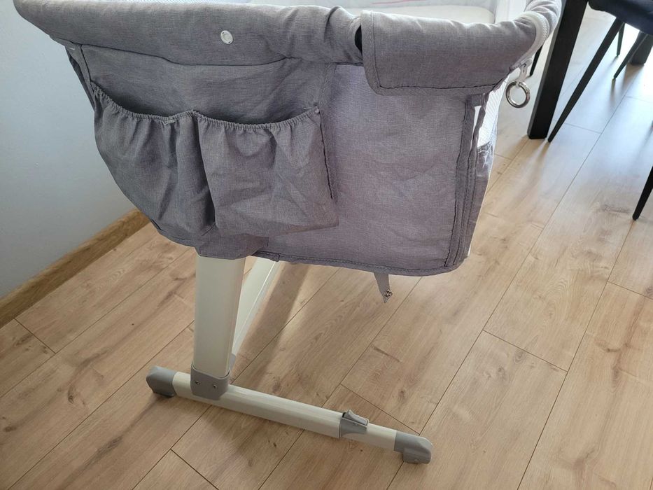 Sprzedam łóżeczko dostawne Lionelo