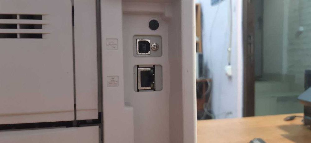 Canon MF411dw в ідеальному стані, зроблено повне ТО