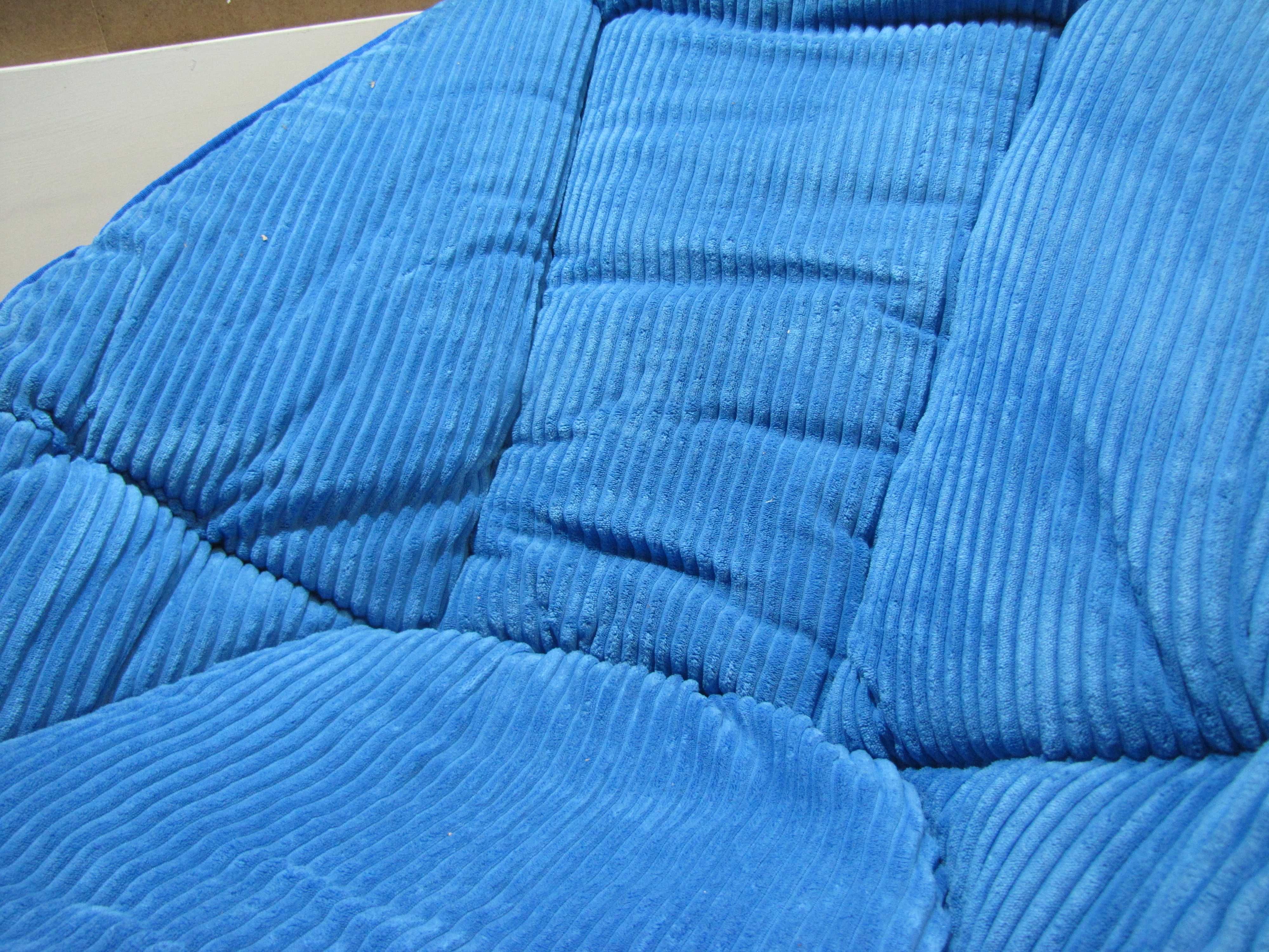 Fotel składany krzesło niebieski tapicerowany  pluszowe