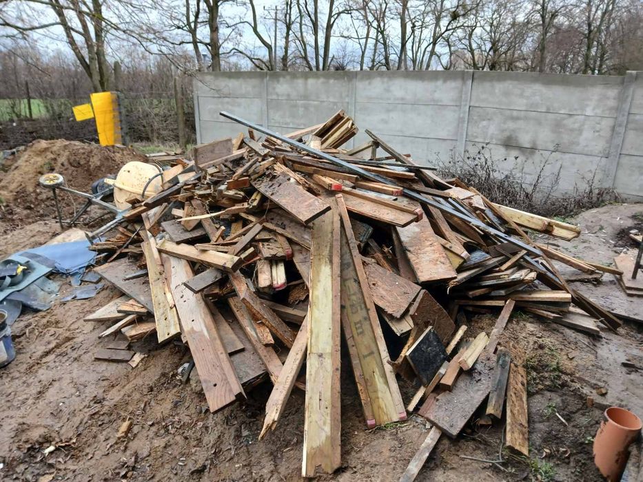 Oddam drewno za darmo.