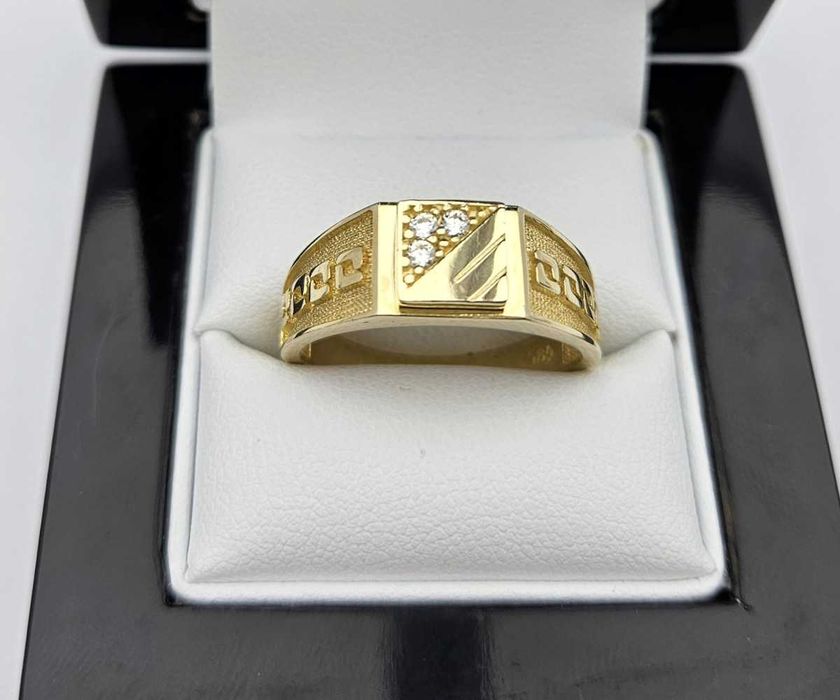 Przepiękny Złoty Sygnet z Cyrkonią 5,75g P585 R25