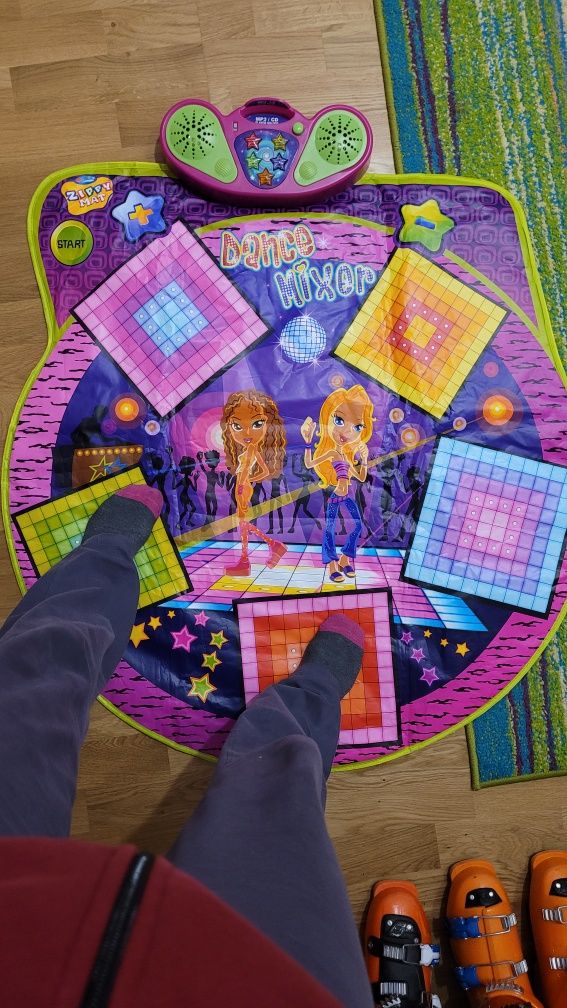 Dance mixer playmat. Smiki. Nowa.