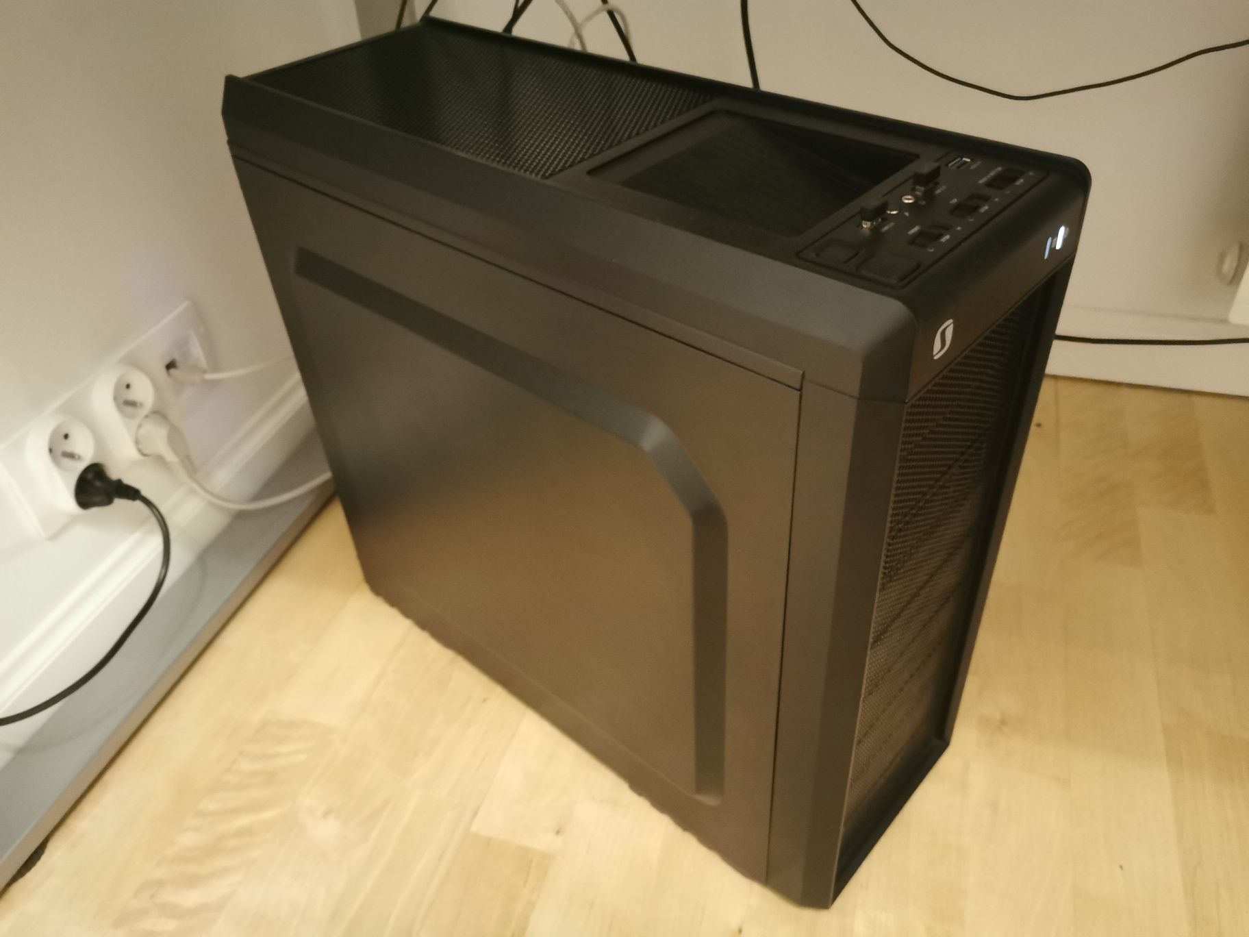 Komputer PC - i7 6700t, 16GB DDR4 3000, 250GB hdd