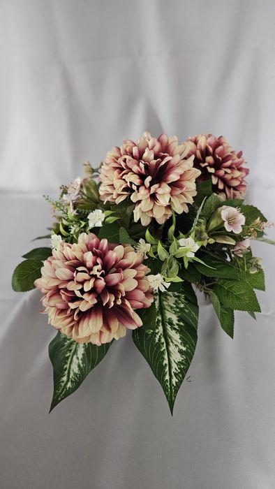 Stroik chryzantemy wszystkich świętych