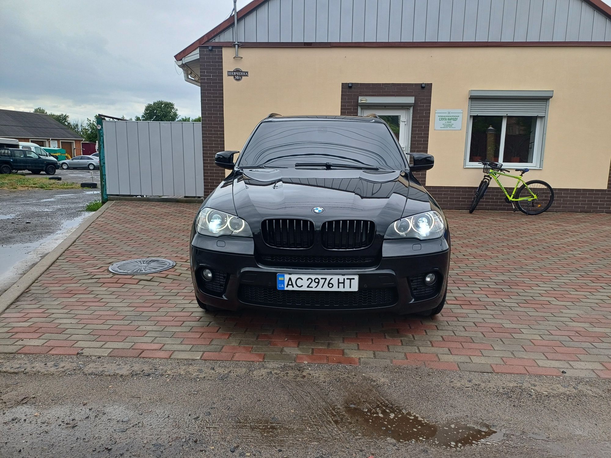 Продам BMW X5 2011 рік 3.0 дизель
