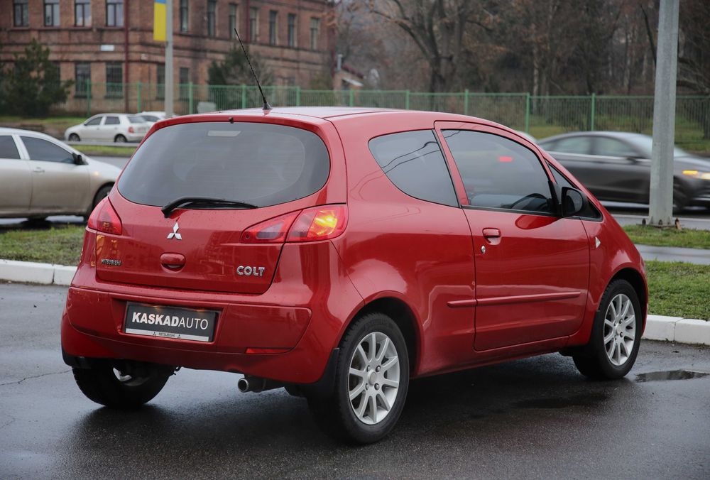 Продам Mitsubishi Colt