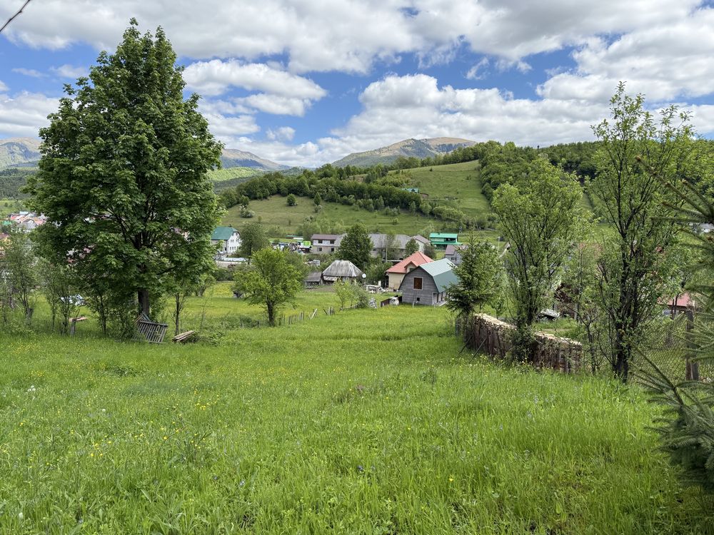 Продається ділянка с. Колочава біля музею Старе село