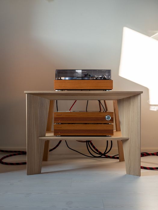 Stolik audio.Stolik pod gramofon, wzmacniacz, TV