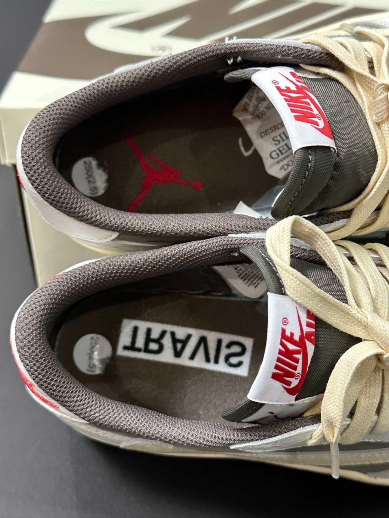 Jordan 1 Retro Low OG SP Travis Scott Reverse Mocha R.43