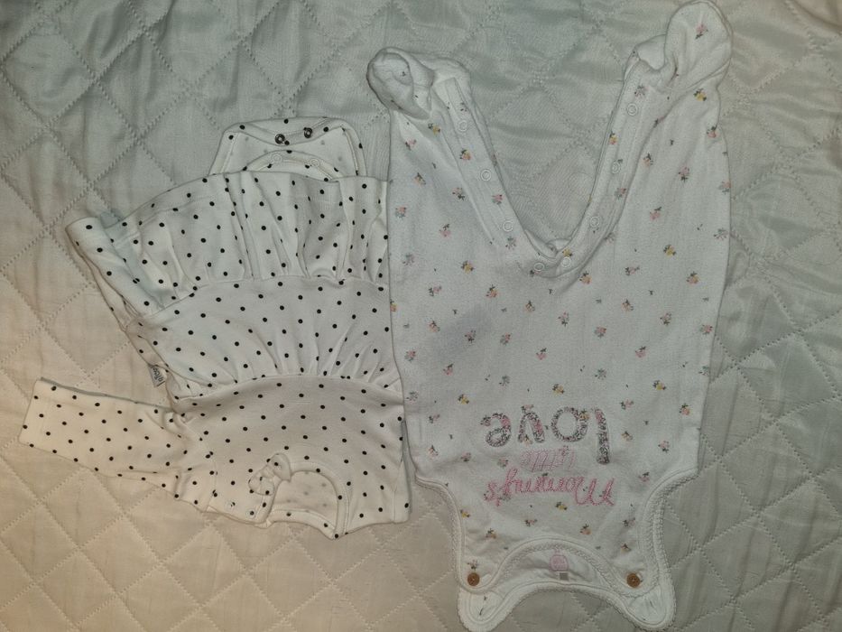 Ubranka niemowlęce r.56.