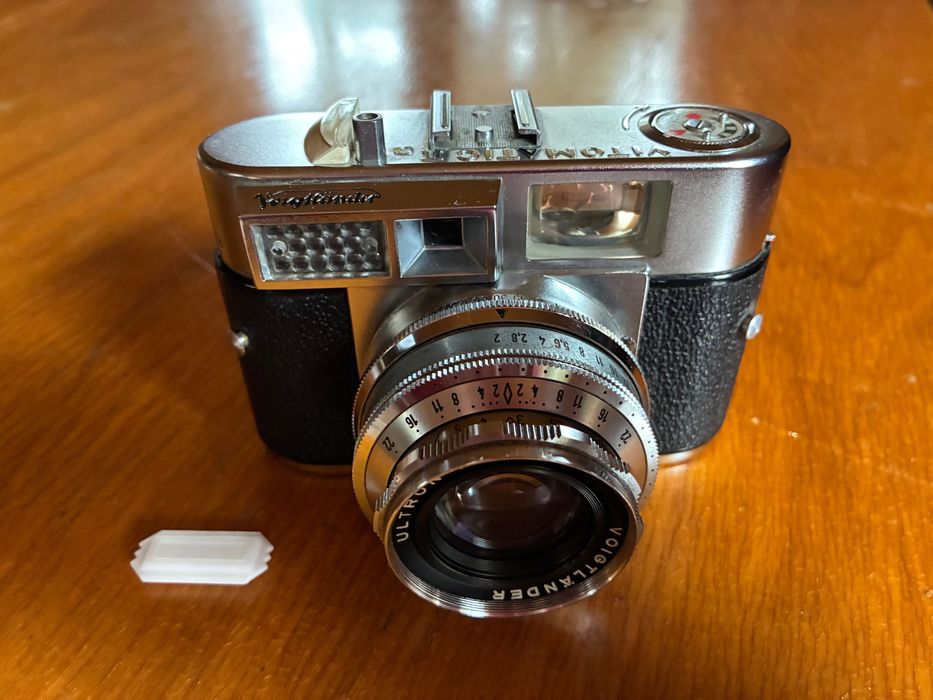 Aparat analogowy Voigtlander Vitomatic IIA - ULTRON 2/50