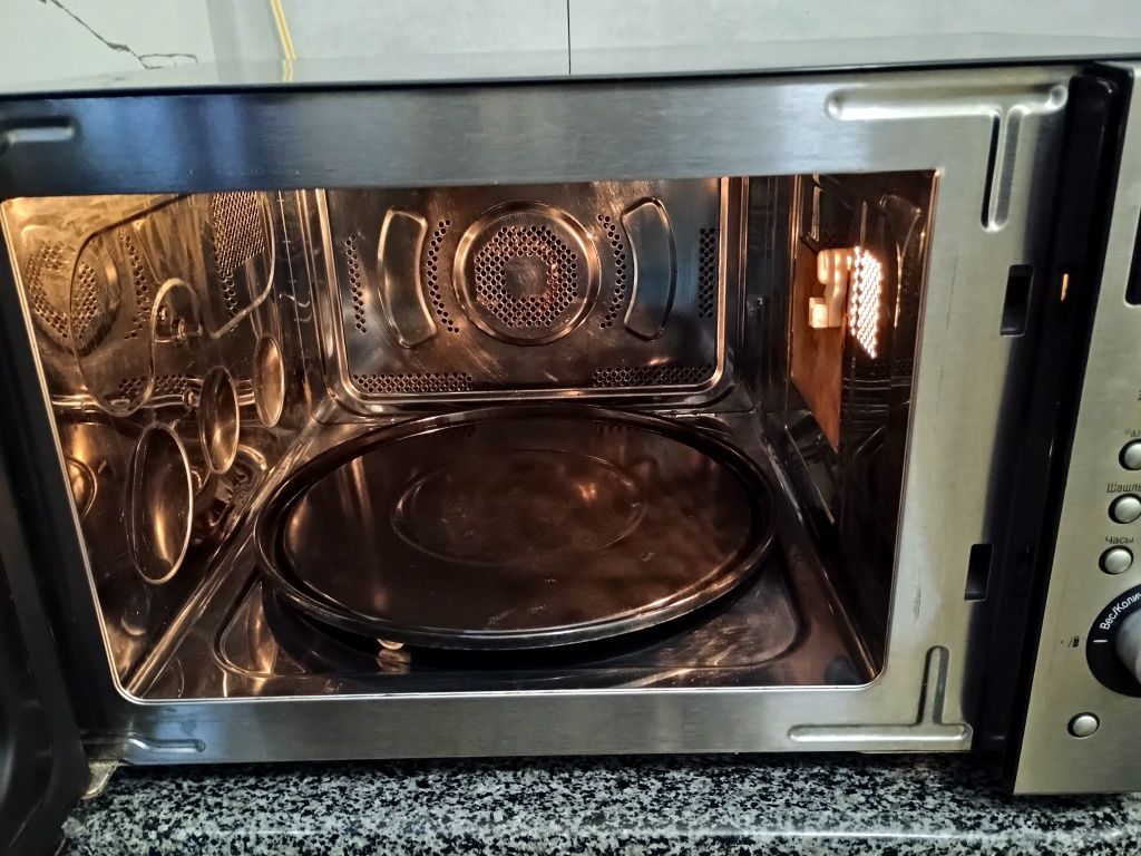 Мікрохвильовки різні