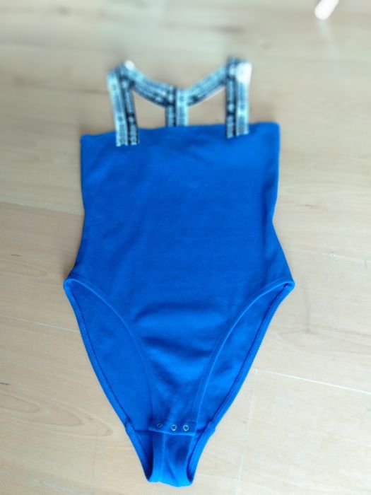 Body damskie Adidas S/M