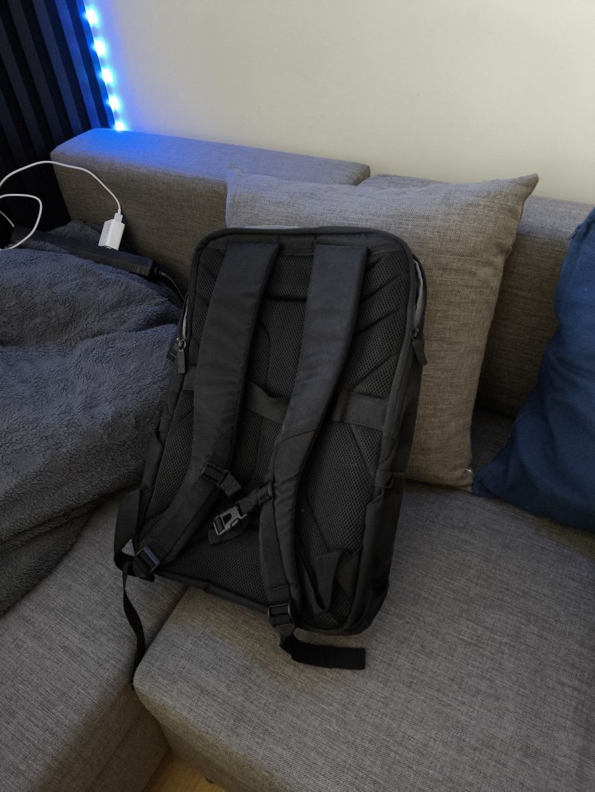 NOWY Plecak Predator Extreme na laptopa