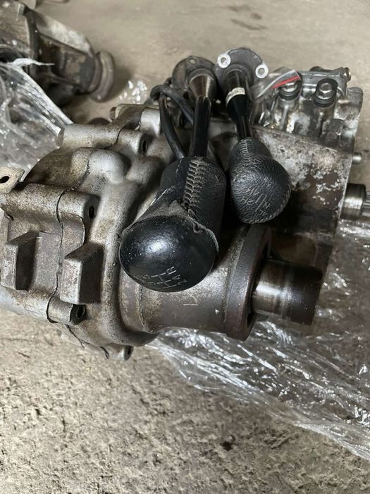 Роздаточна коробка ford ranger 2005