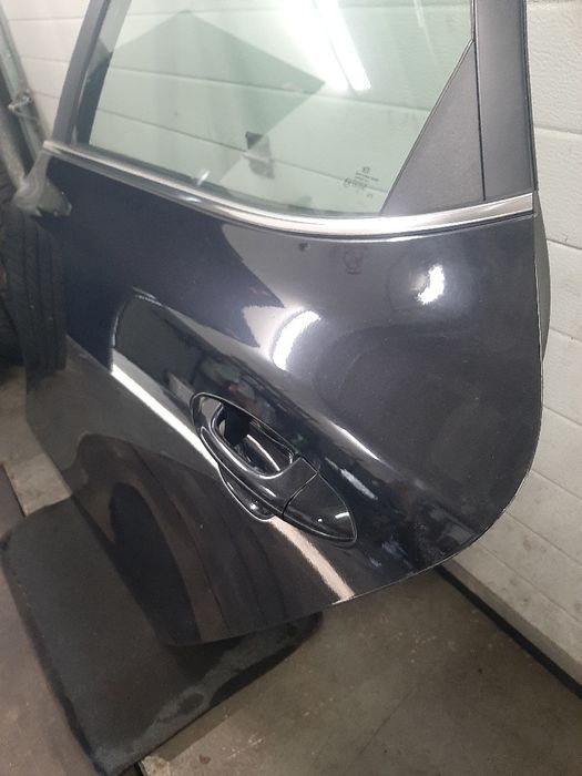 Drzwi tylne lewe Kia Ceed II 2 hb