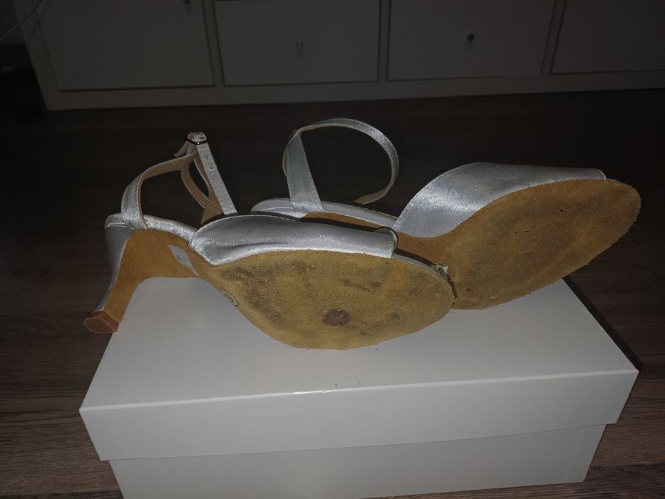 Buty taneczne do ślubu