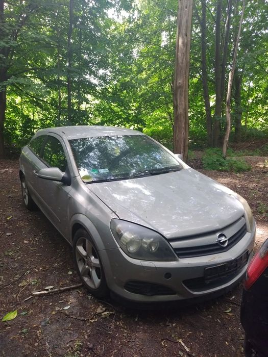 Opel Astra H GTC na części