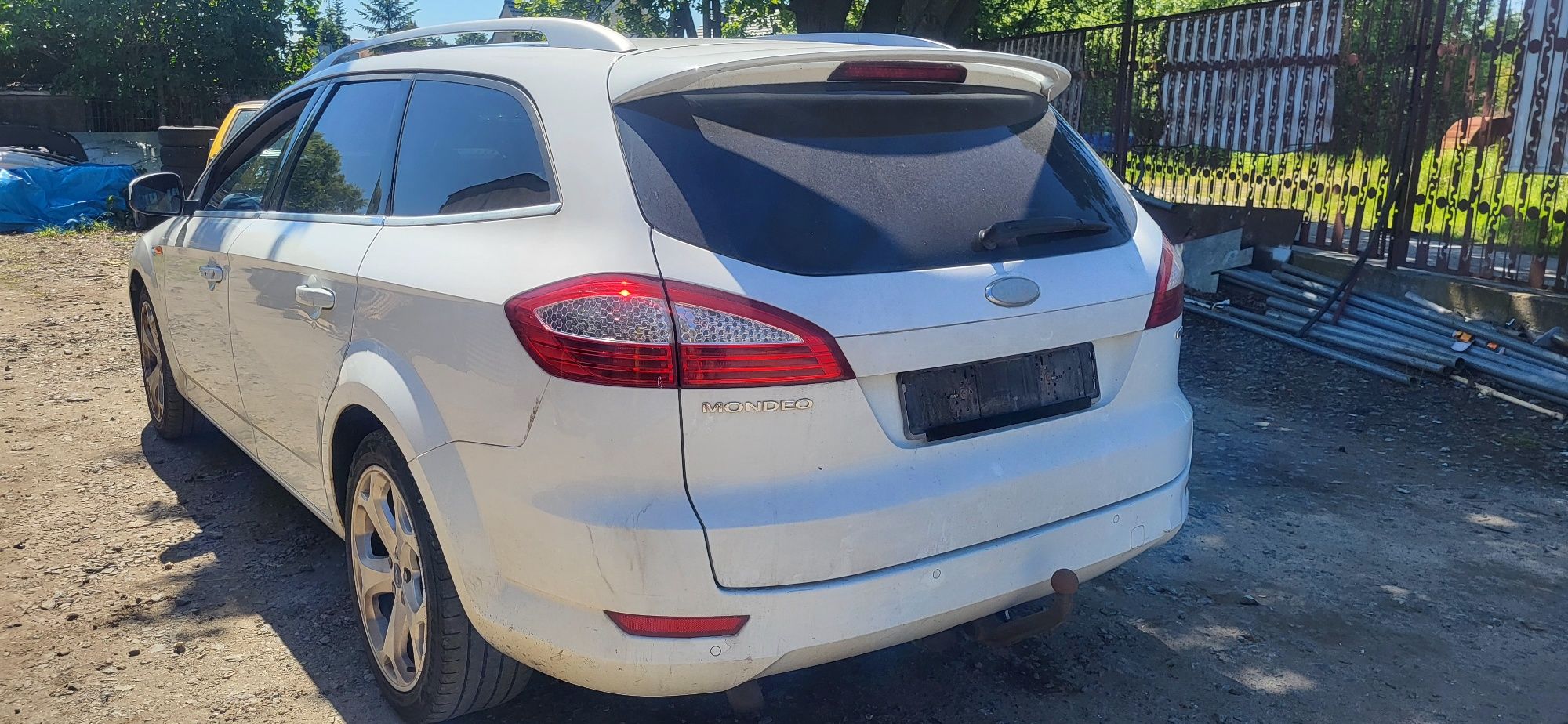 Lampy przód xenon Ford Mondeo MK4