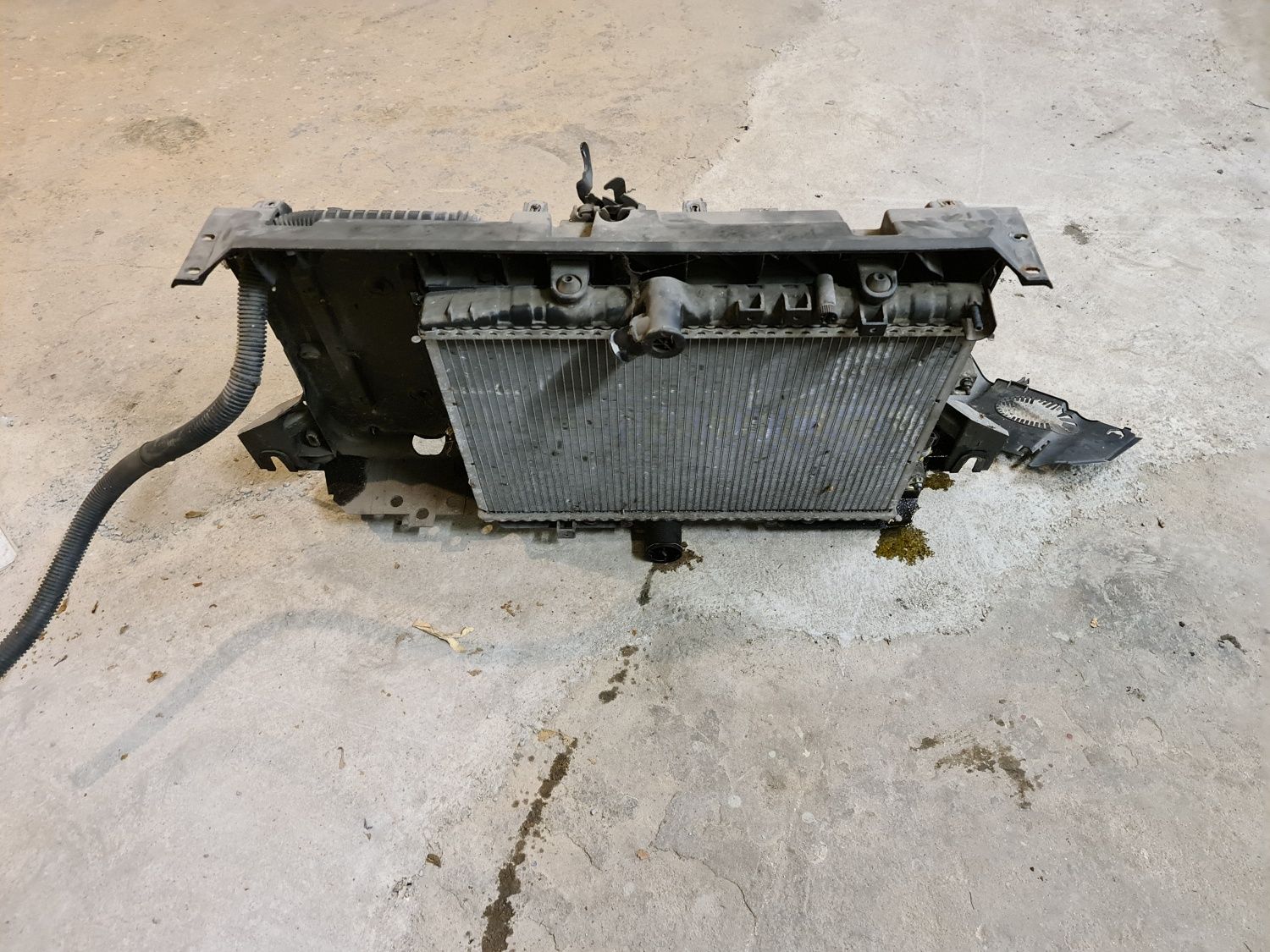 Komplet chlodnic Citroen C5 2.0 2002r.