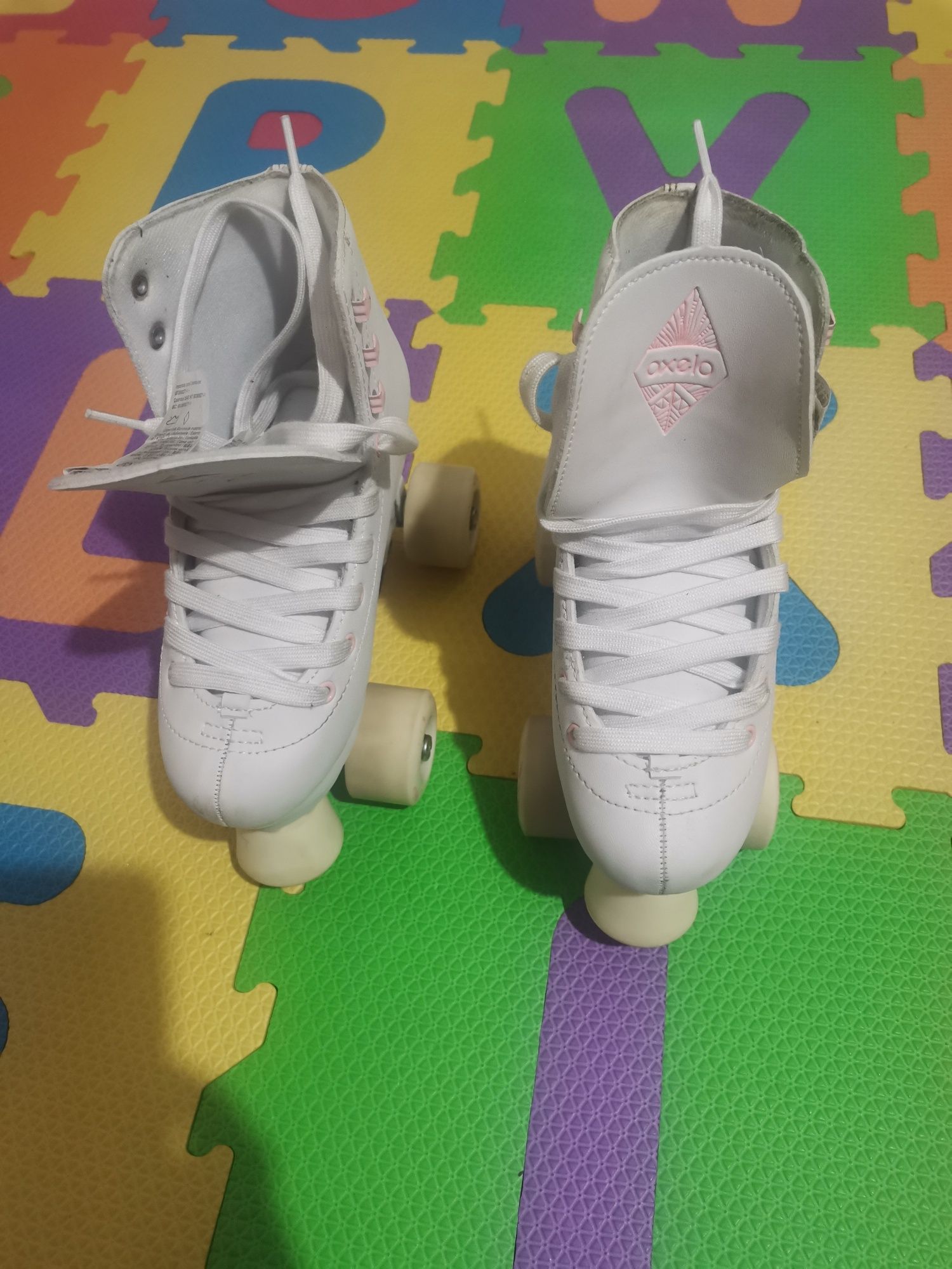 Patins para patinagem artística