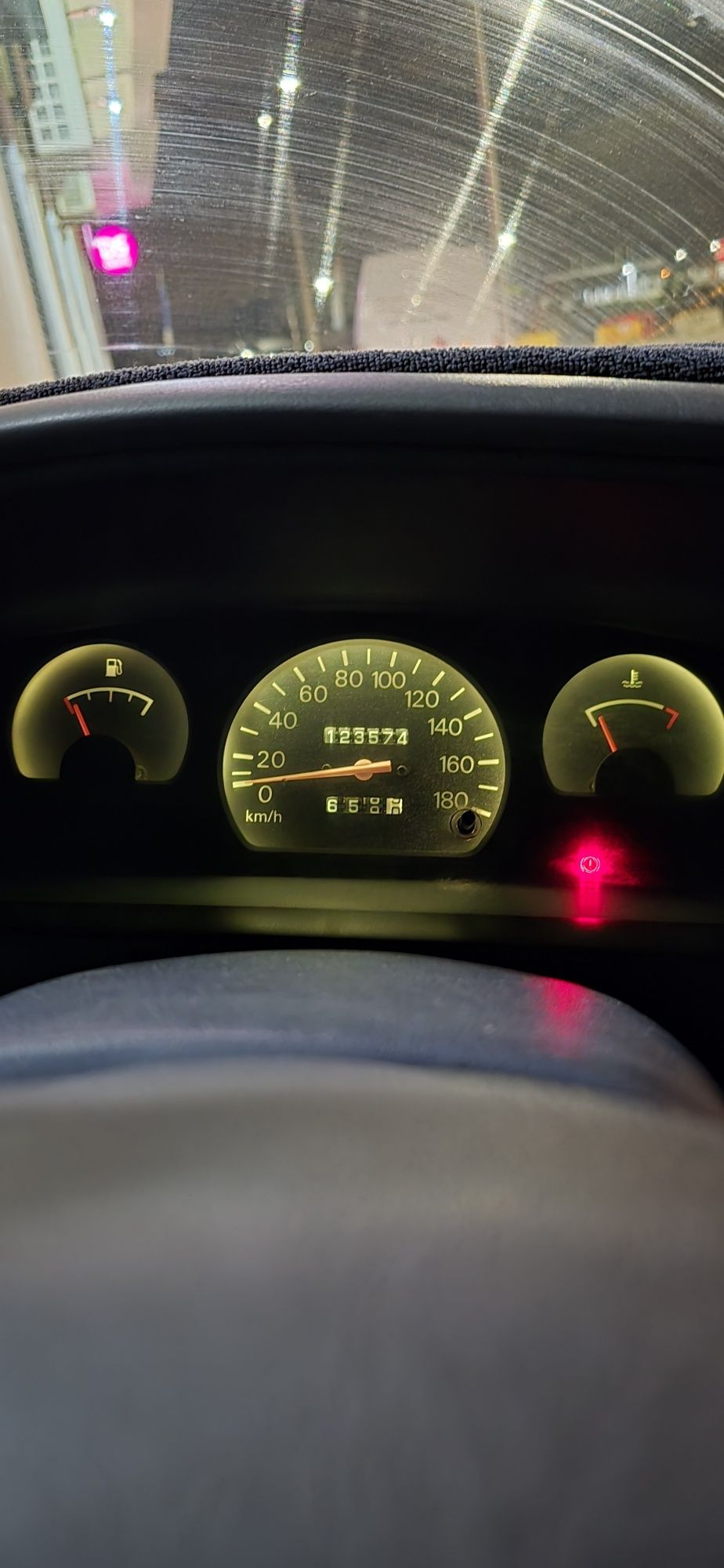 Mitsubishi L400 127.000km