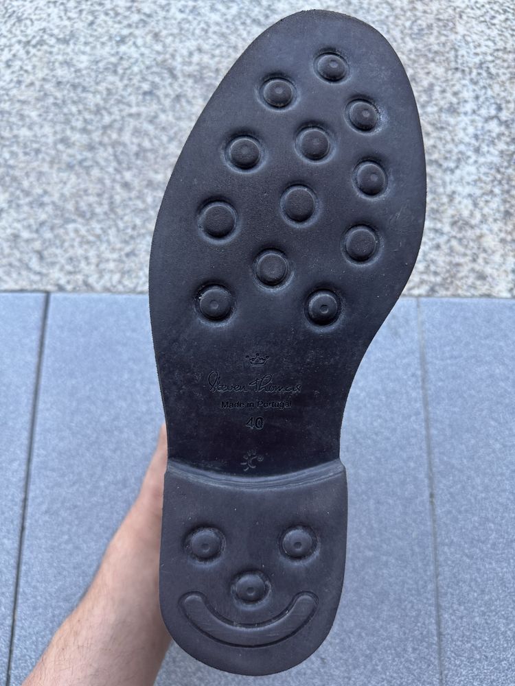 Botins Steven Thomas