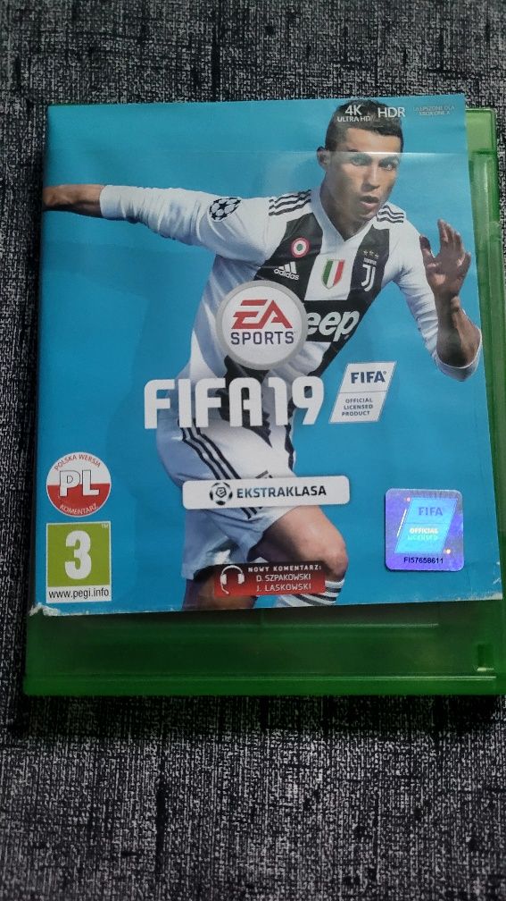 Gra Fifa 2019 na Xbox One