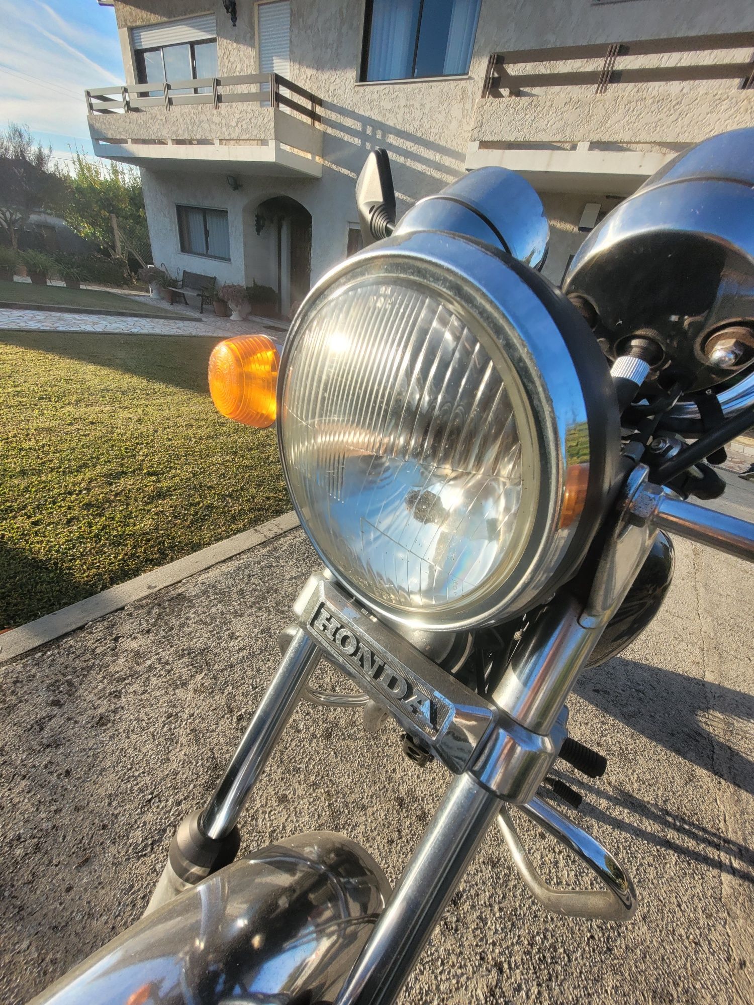 Honda Custom CM125