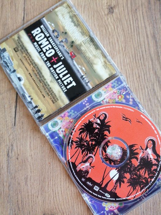 Płyta CD z muzyką z filmu Romeo i Julia