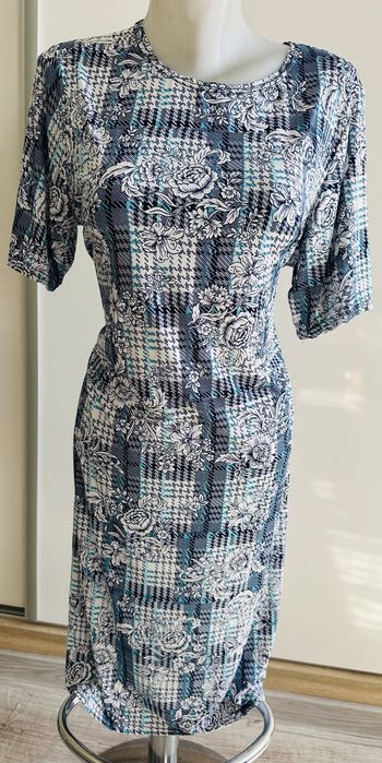 Sukienka wiskoza rozmiar 48-50 nowa