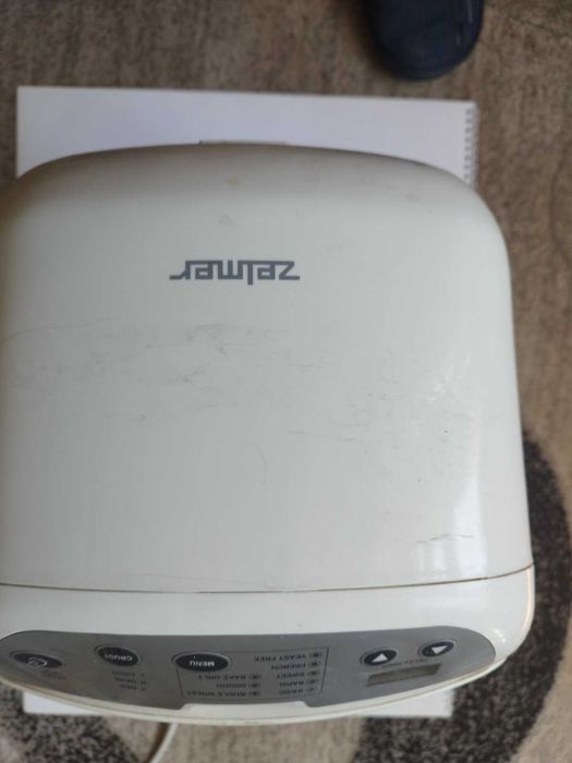 Хлібопічка ZELMER ZBM0900W (43Z011)