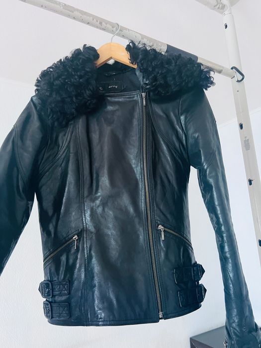 Шкіряна куртка-косуха сезон осінь-весна
