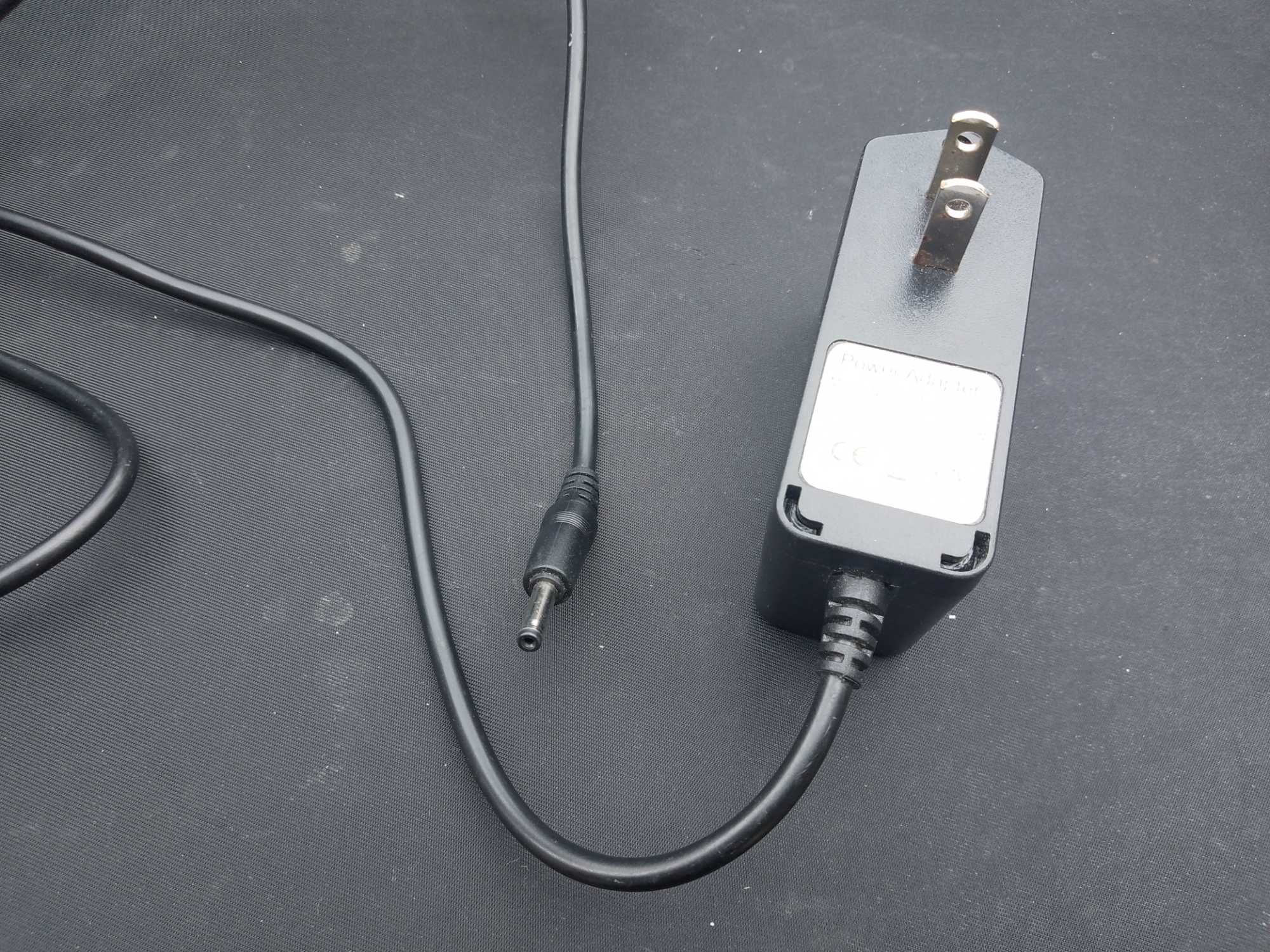 AU PlugBicycle Parts  Ładowarka rowerowa Światła rowerowe DC 8,4 V 1A