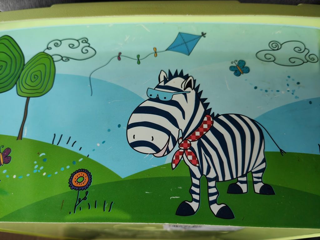 Skrzynka/pojemnik z pokrywą z motywem safari Hipopotam i Zebra