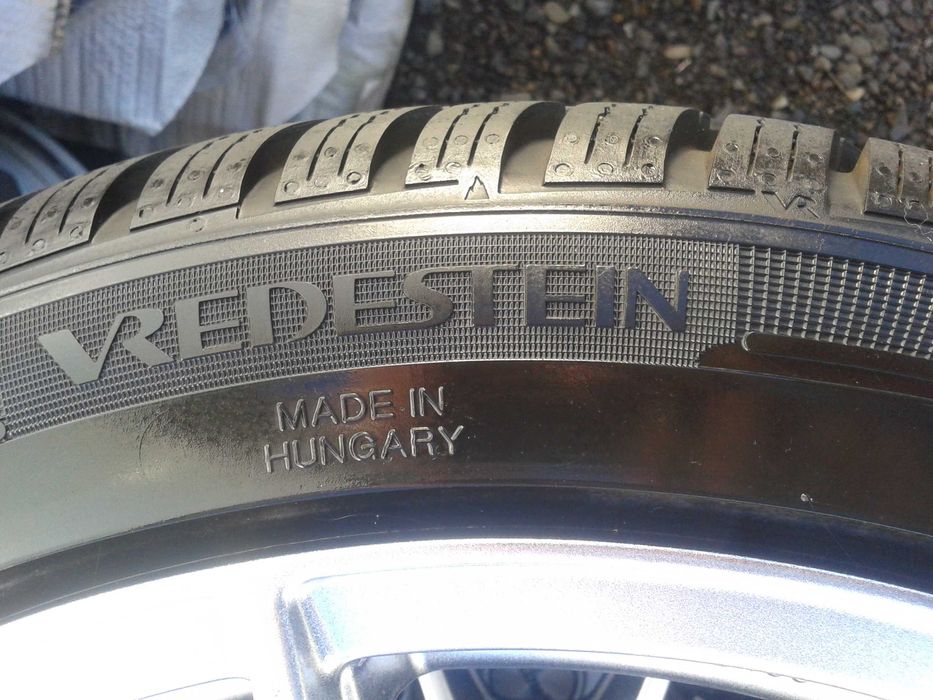 opony r17 vredestein 2024rok jak nowe 205 45 mielec wintrac pro+ 2szt