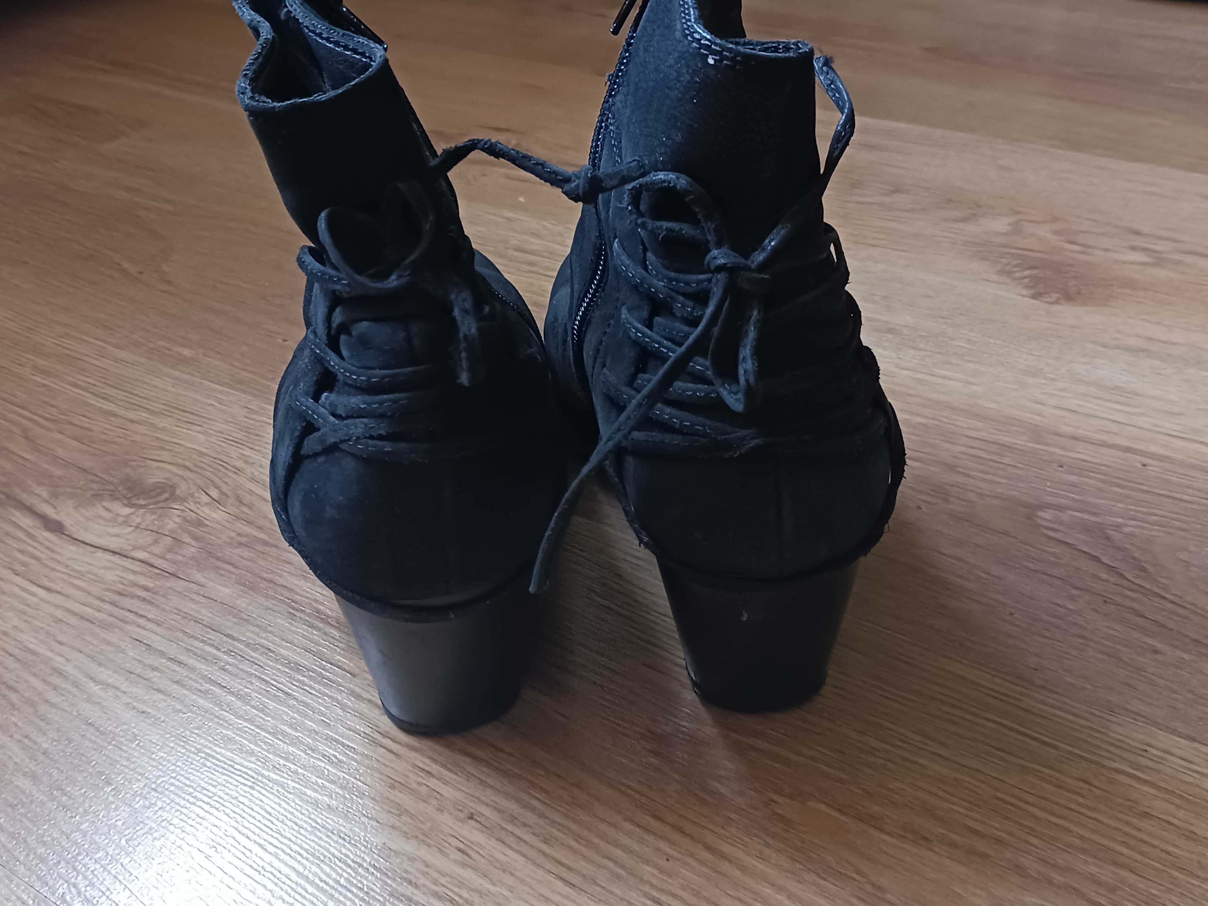 Botki firmy Gabor rozmiar 40