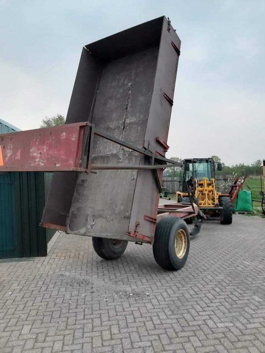 Przyczepa wywrotka 6t.,jednoosiowa.transport