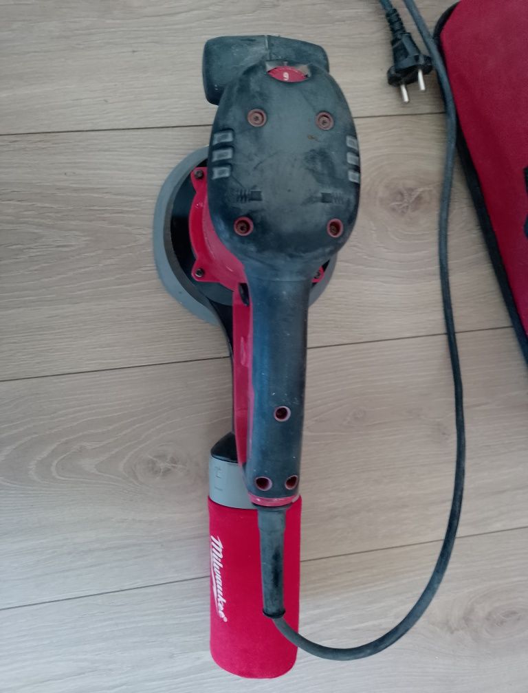 Milwaukee ROS150 E-2 szlifierka mimośrodowa 440W