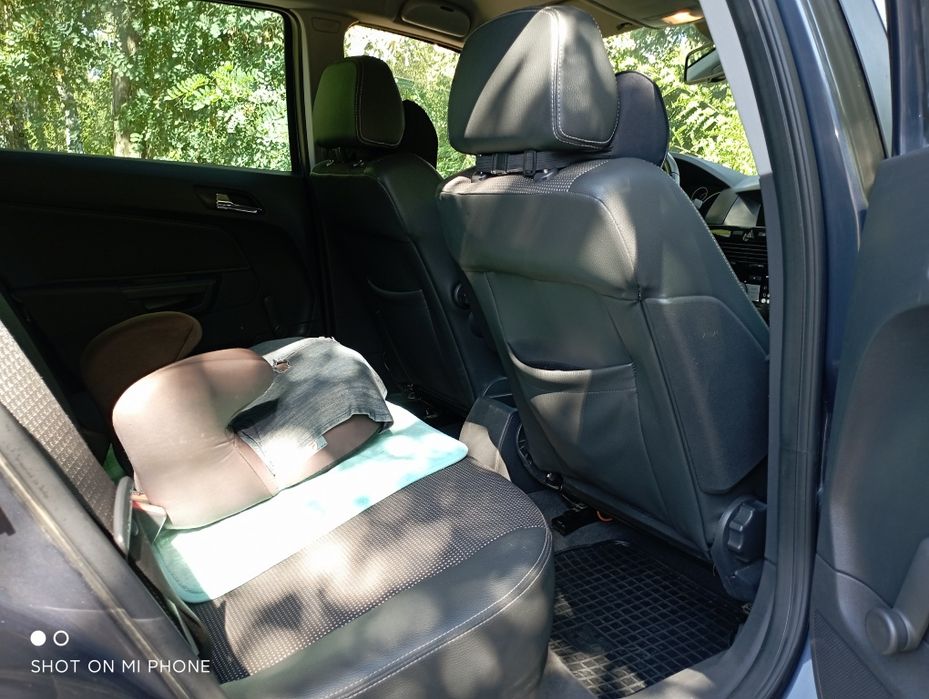 Автомобіль Opel Astra H