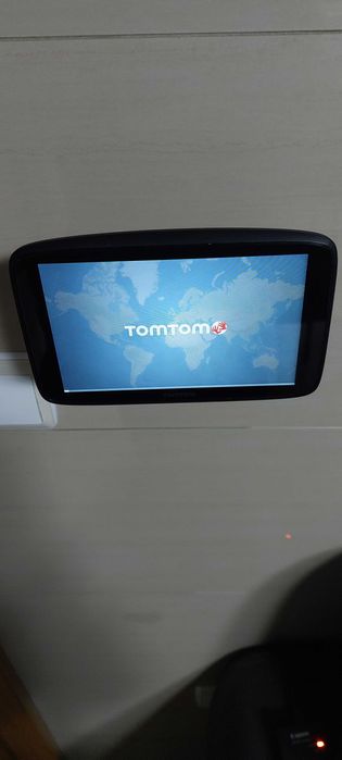 GPS Tomtom go essential