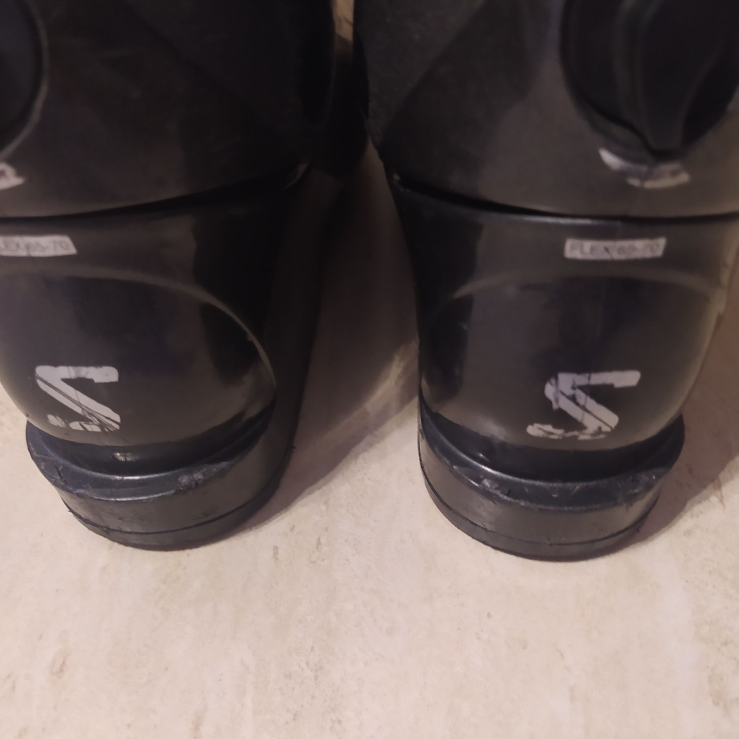 Buty narciarskie marki SALOMON. Długość wkładki 24,5 cm